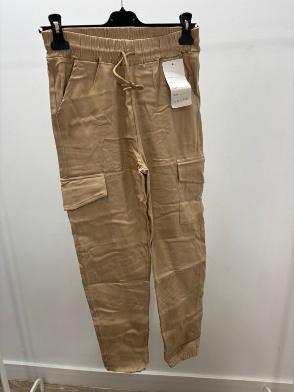 pantalon cargo camel